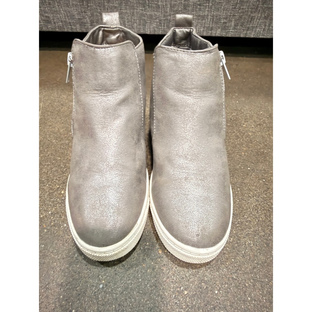 Wonder Nation Girls Metallic Silver Grey Hidden Wedge Sneaker Boots Size 3 - Picture 2 of 7